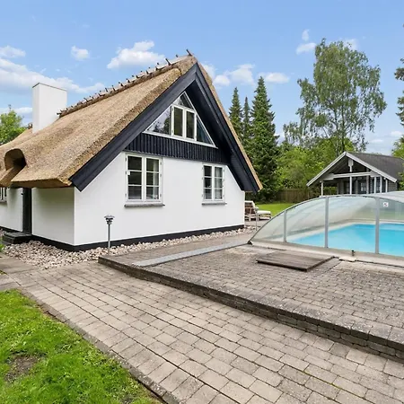Emanuela - 800m From The Sea By Interhome Holiday home *